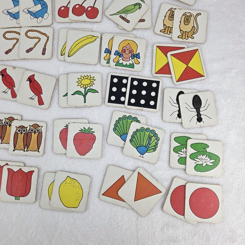 Vintage 1980 Milton Bradley The Original Memory Game 4664 35 Pairs 70 Cards - Picture 8 of 14